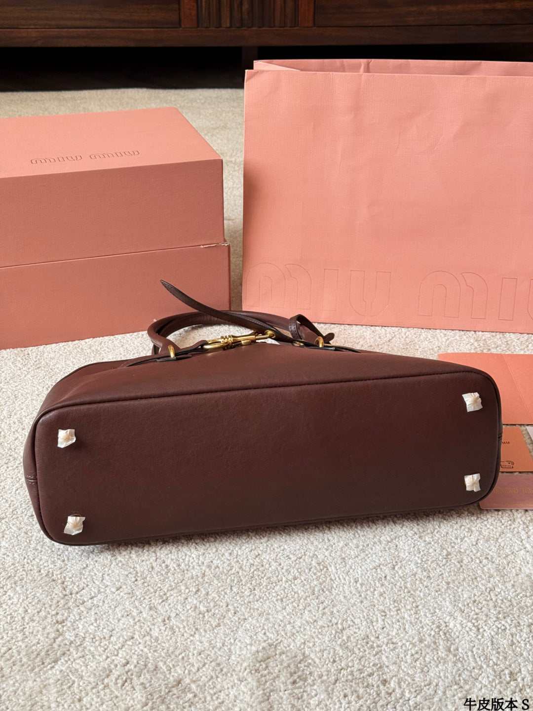 miumiu 25ss 保龄球公文包