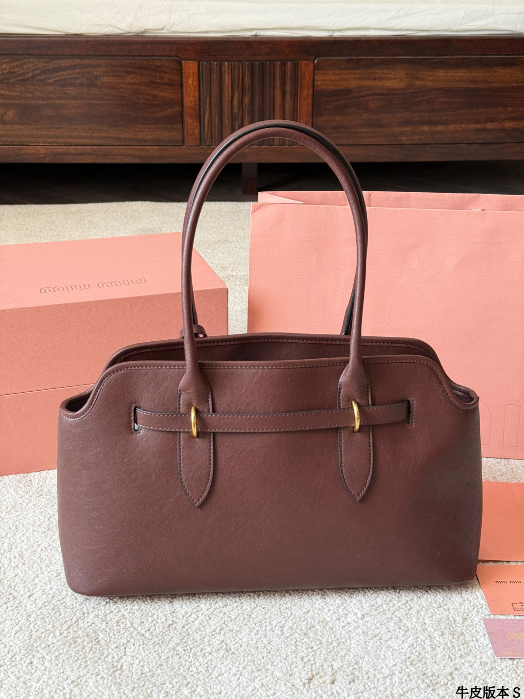 miumiu 25ss 保龄球公文包