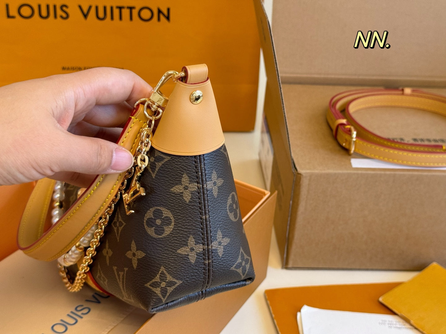 LV pochette mia underarm bag