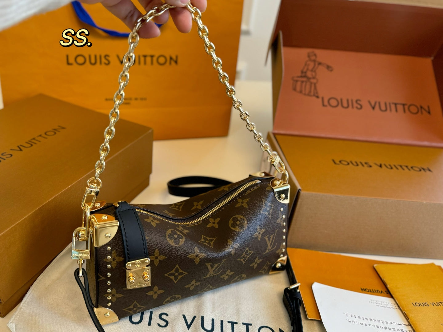 LV Side Trunk Soft luggage case