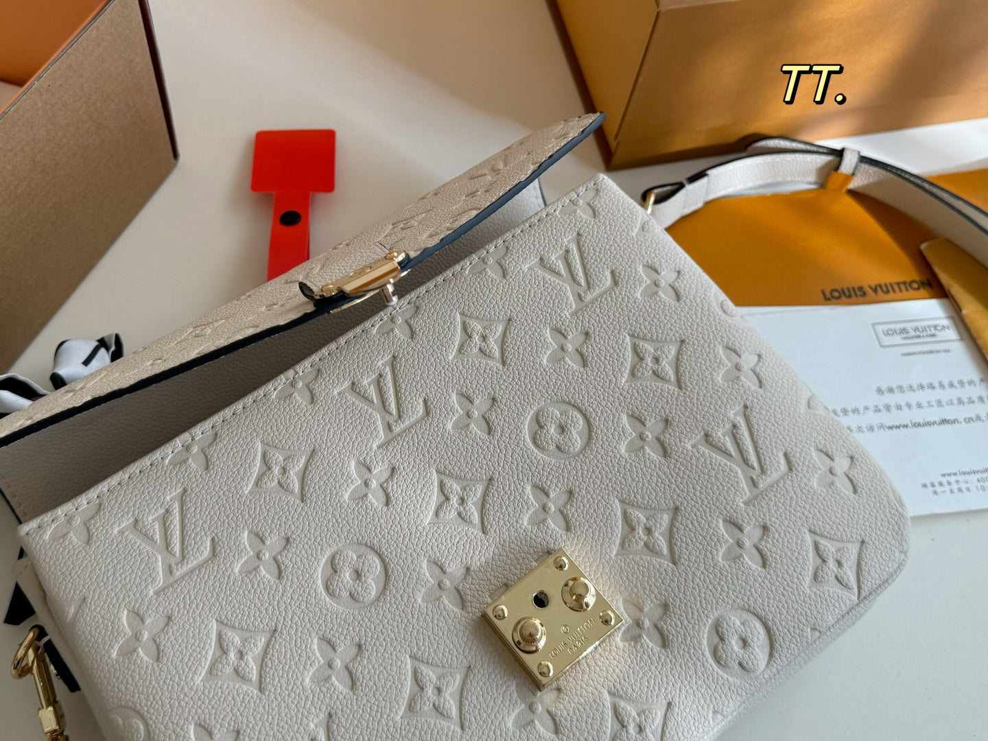 LV Pressed Flower Postman