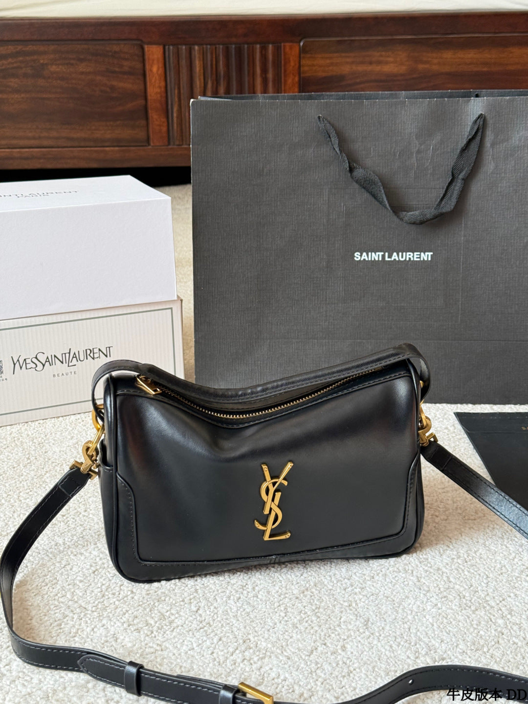 YSL Camera Supple