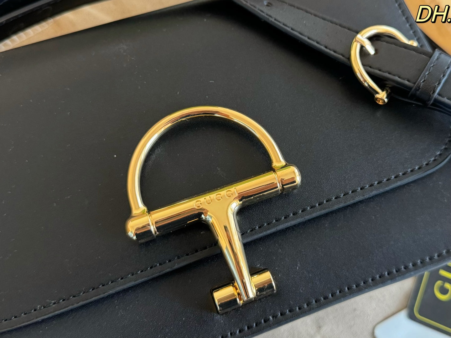 GUCCI Siena Handbag