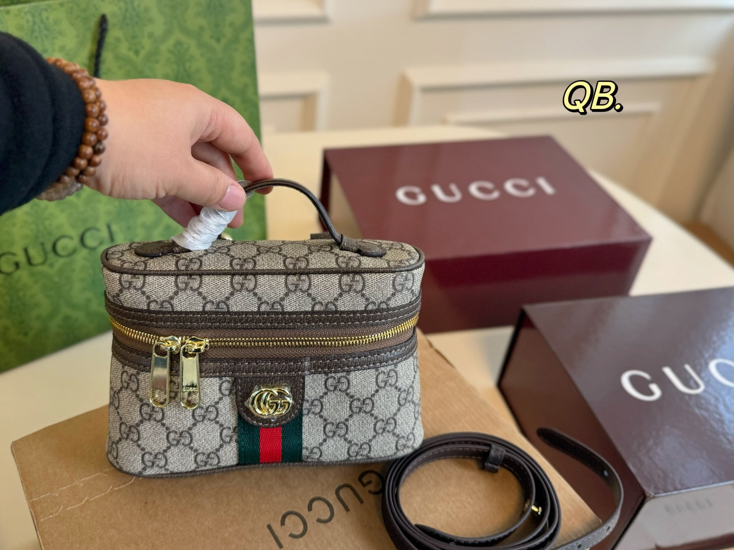 Gucci Handheld Makeup Bag