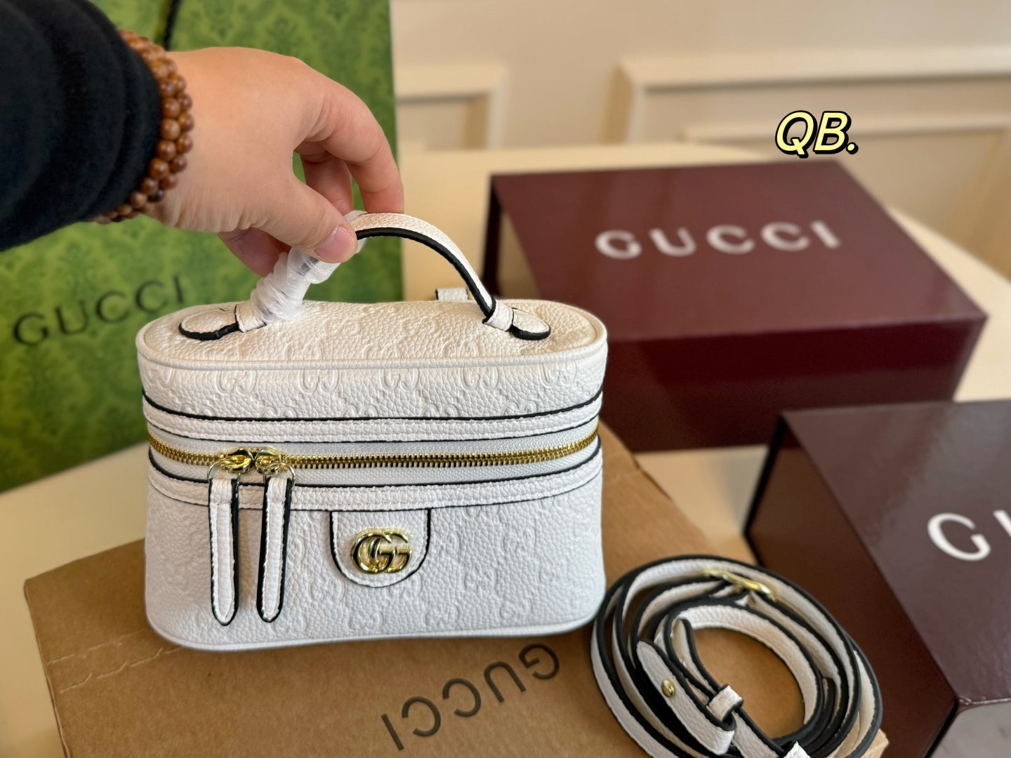 Gucci Handheld Makeup Bag