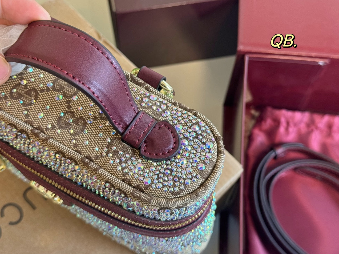 Gucci Handheld Makeup Bag