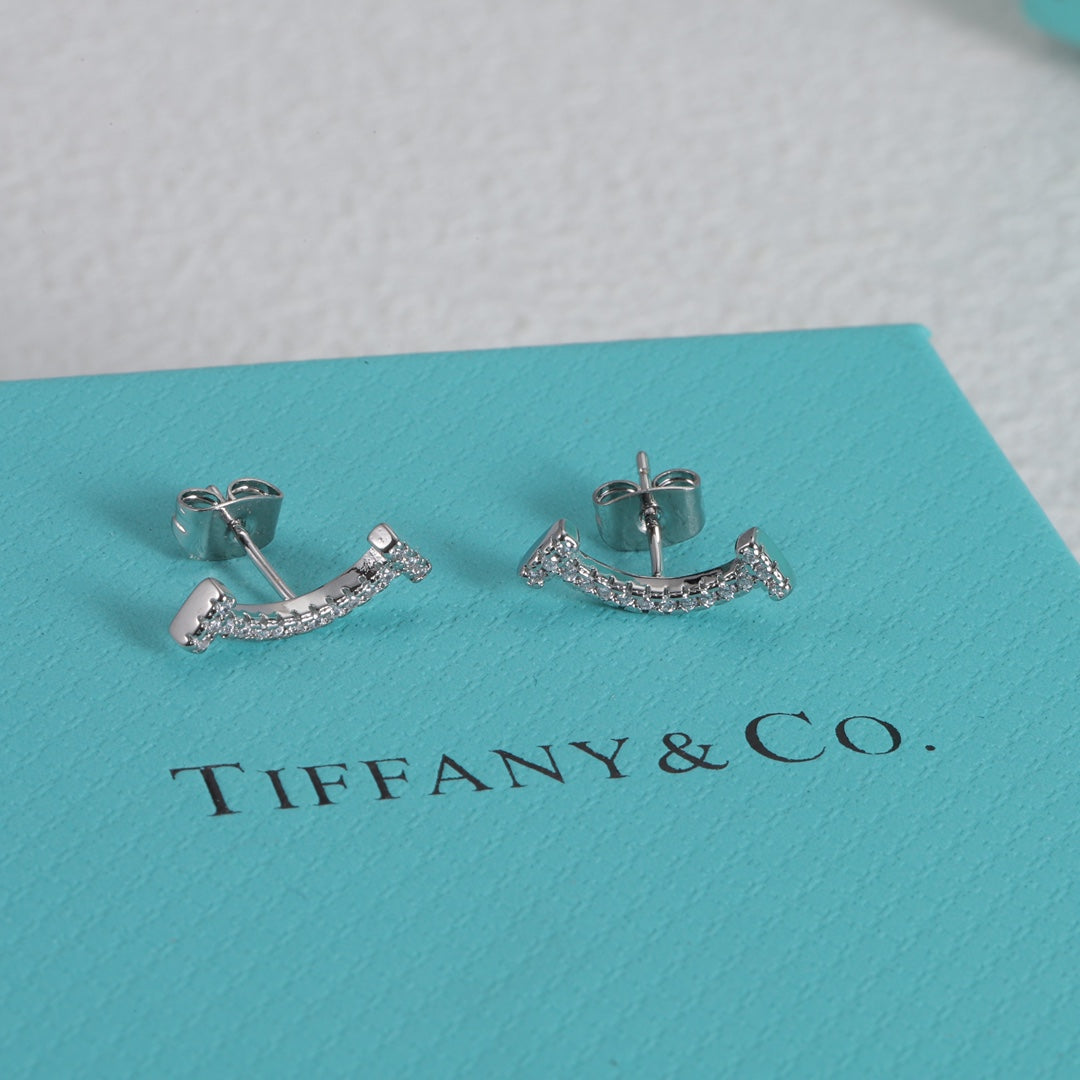 Tiffany-Earring