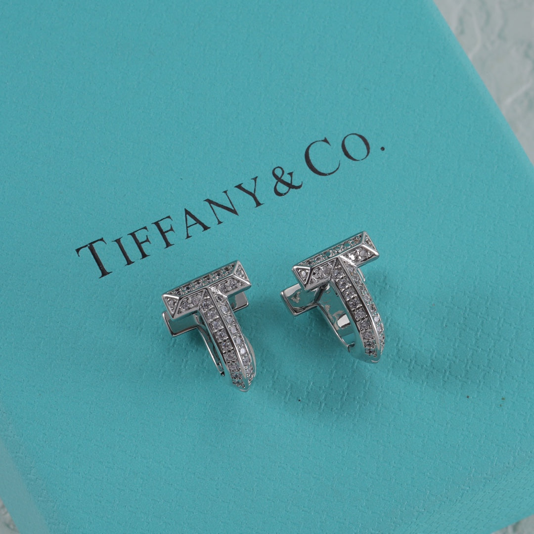 Tiffany-Earring