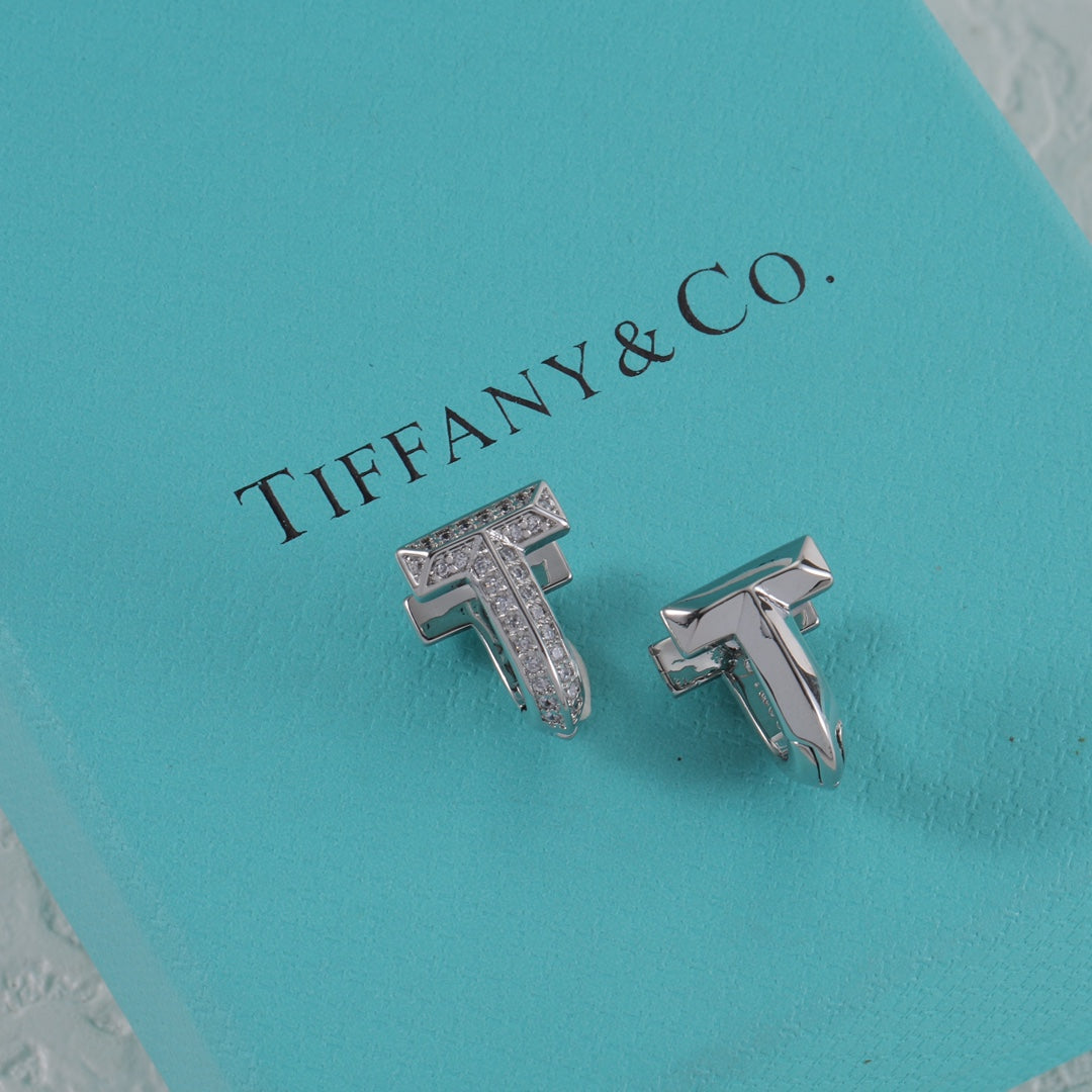 Tiffany-Earring
