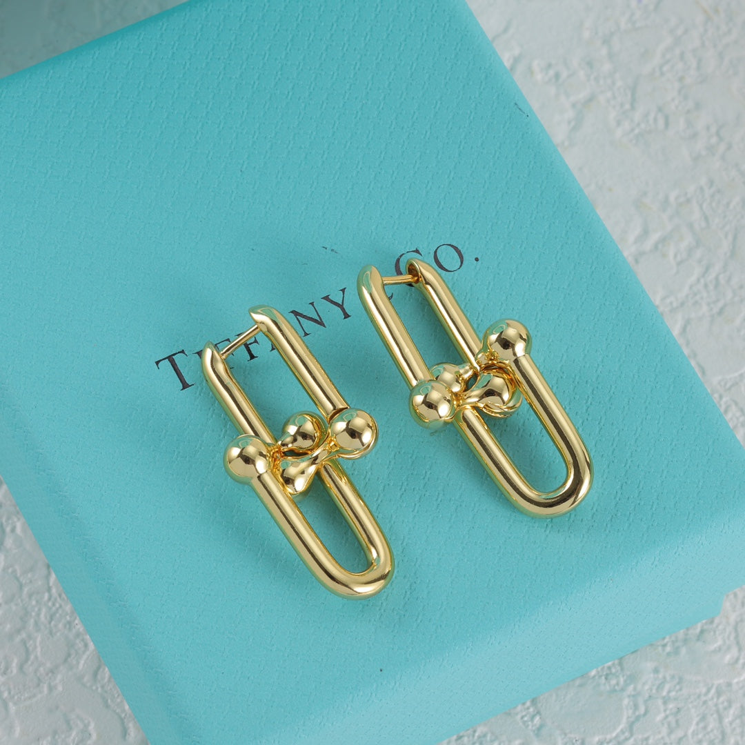 Tiffany-Earring