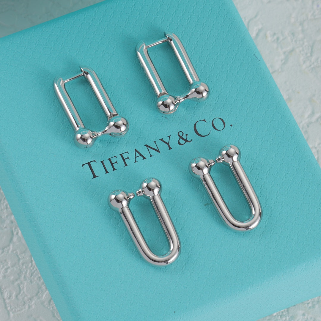 Tiffany-Earring