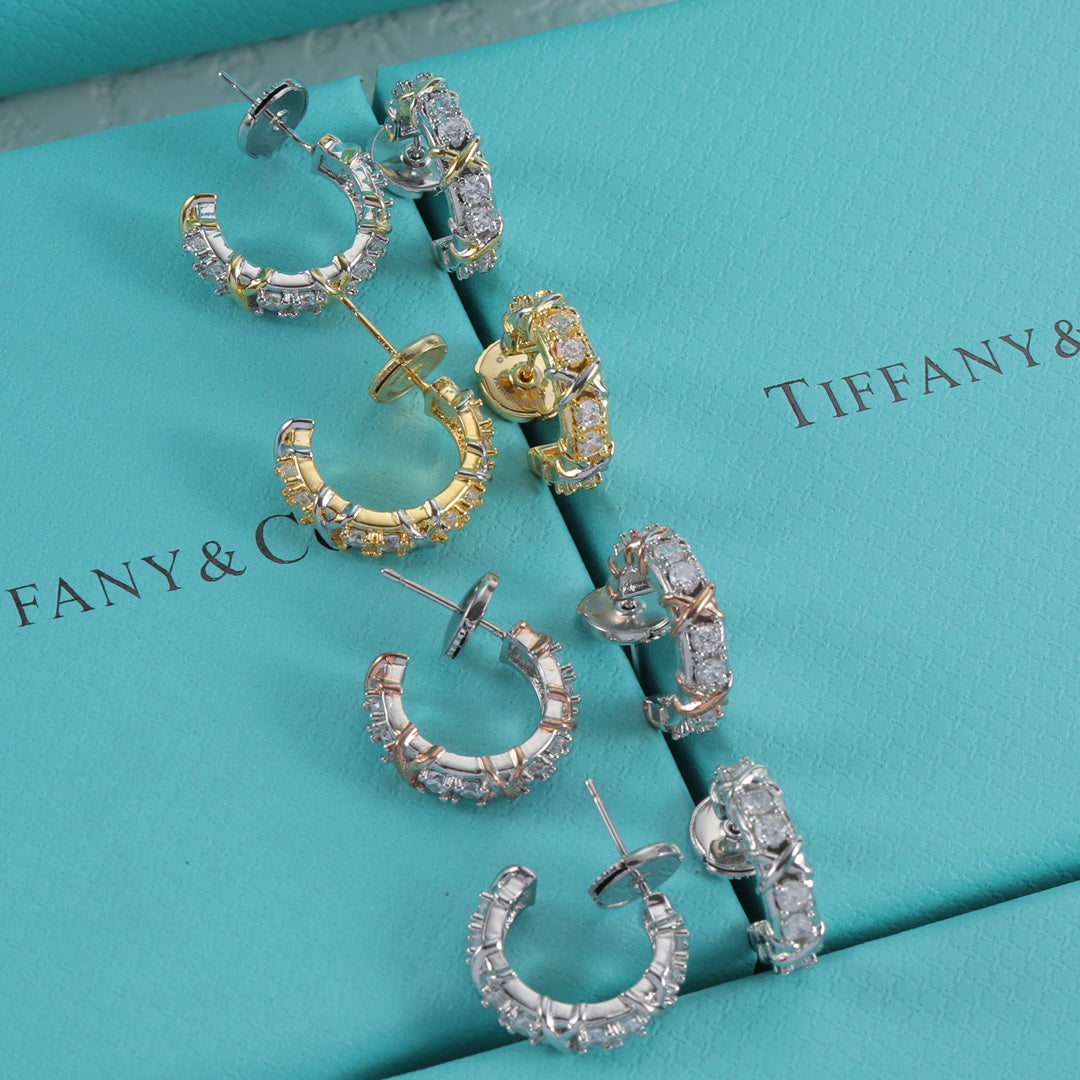 Tiffany-Earring