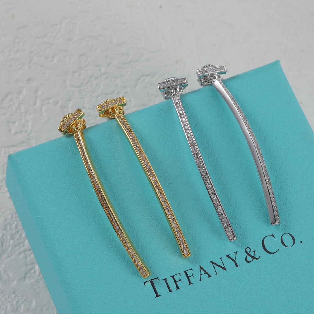 Tiffany-Earring