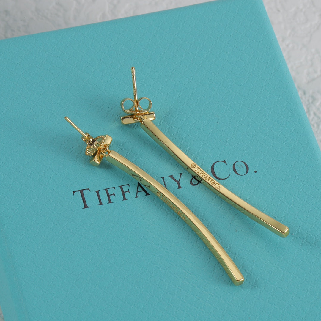 Tiffany-Earring
