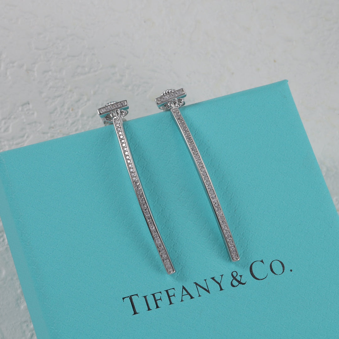 Tiffany-Earring