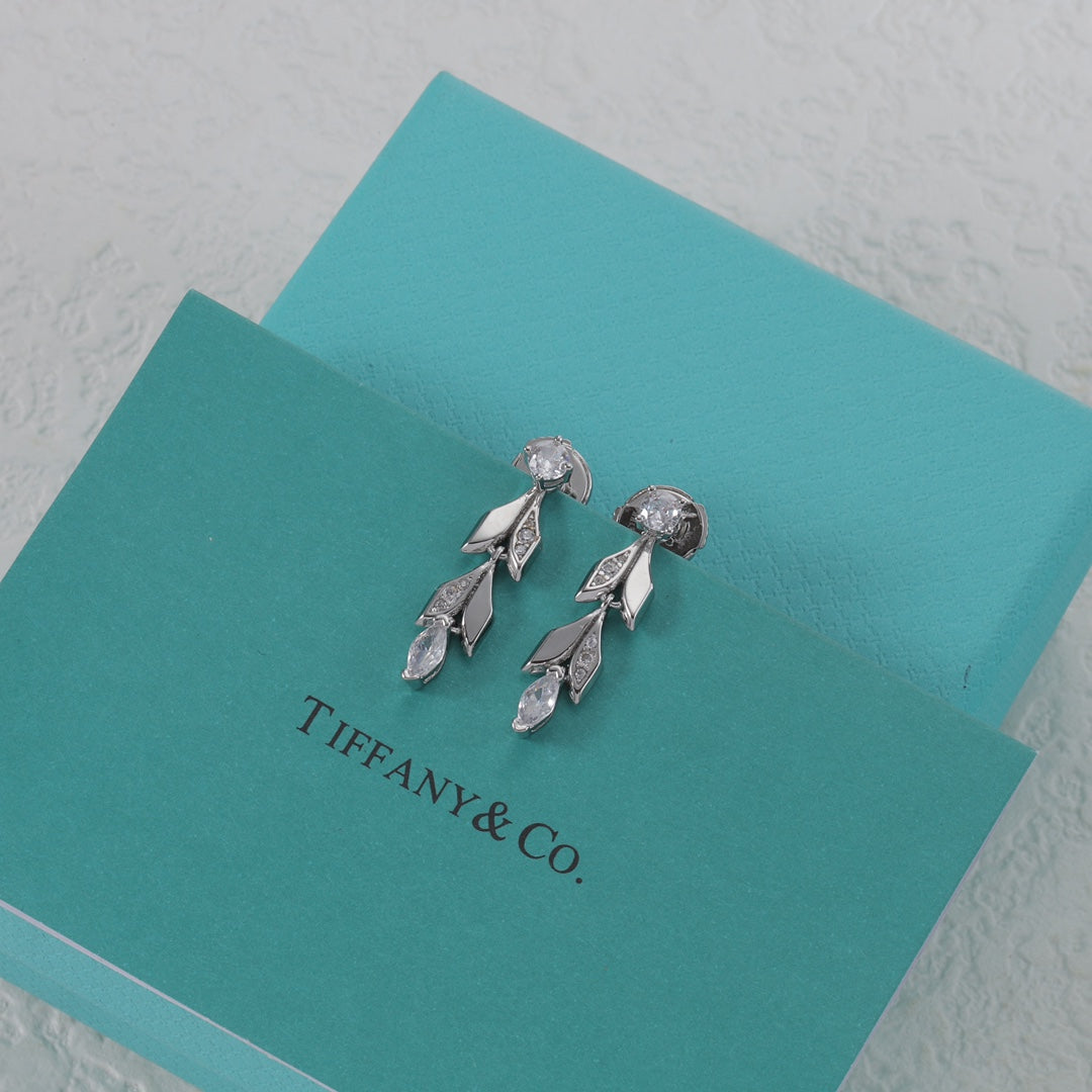 Tiffany-Earring