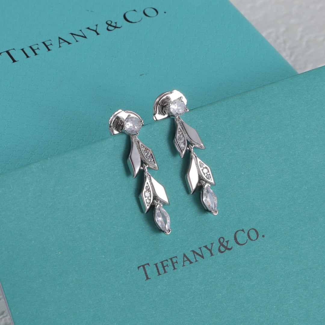 Tiffany-Earring