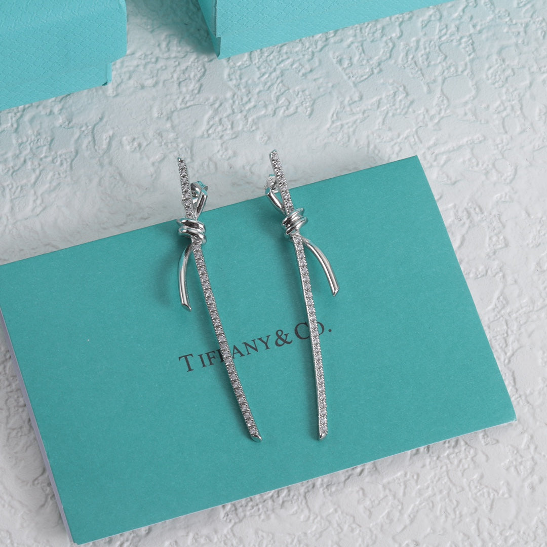 Tiffany-Earring