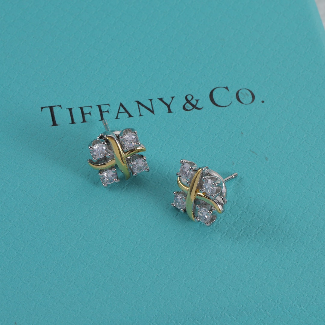 Tiffany-Earring