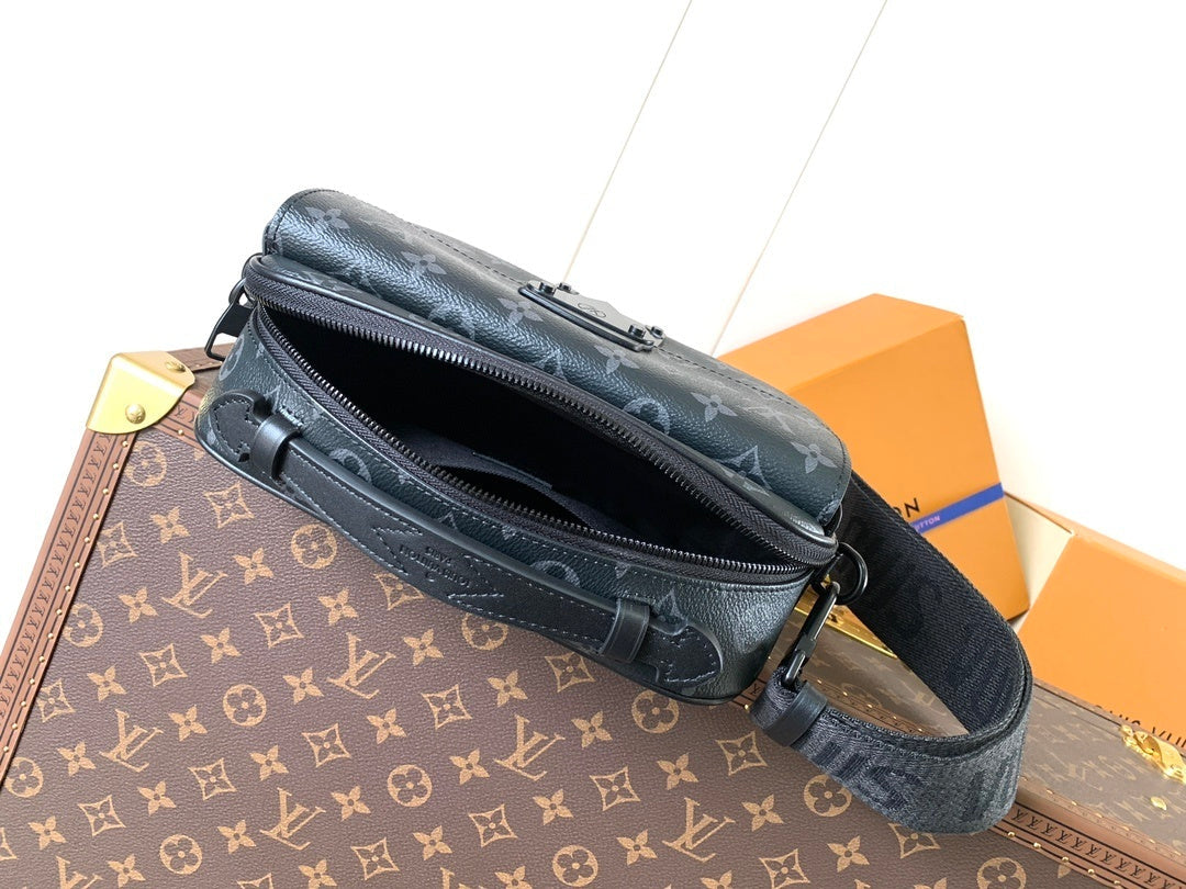 1:1 Replica LV crossbody bag