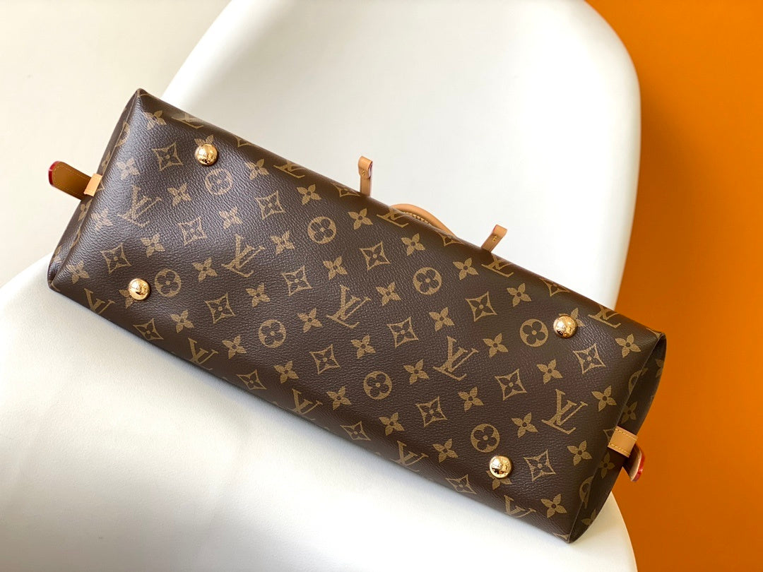 1:1 Replica LV single-shoulder bag