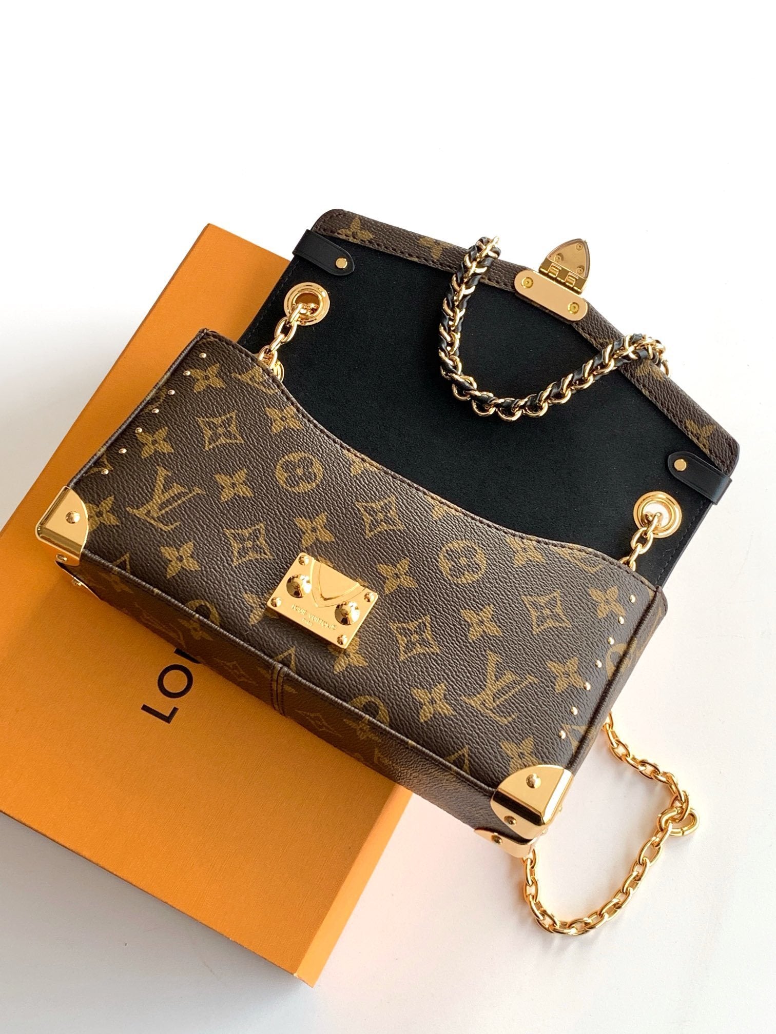 1:1 Replica LV shoulder bag