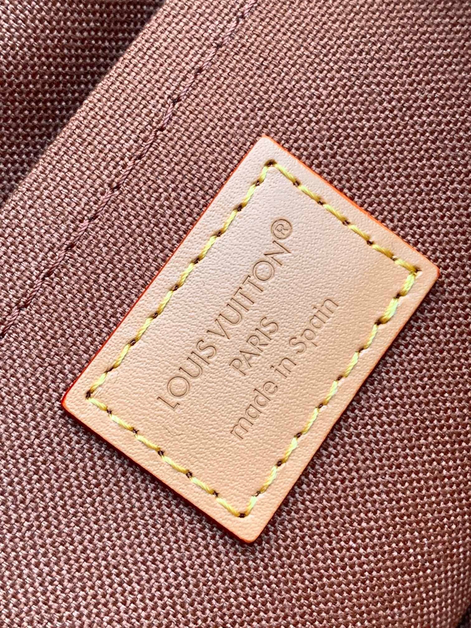 1:1 Replica LV backpack