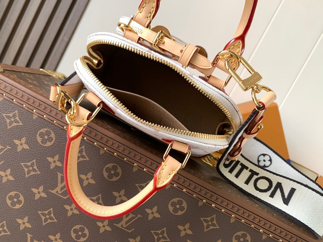 1:1 Replica LV Shell Bag