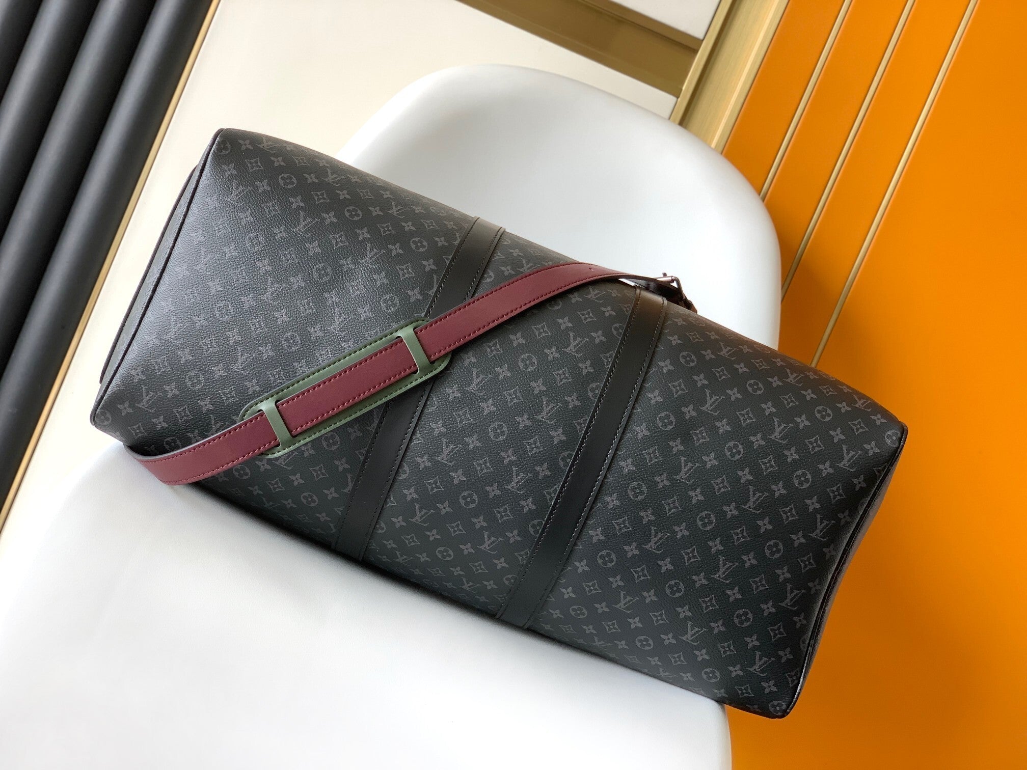 1:1 Replica LV travel bag