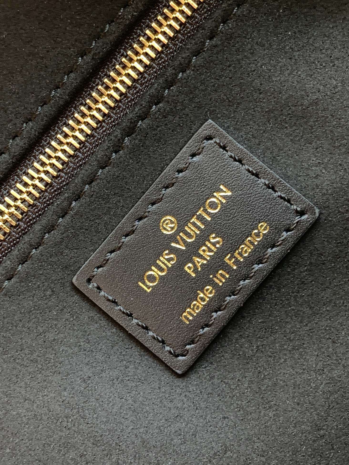 1:1 Replica LV chain crossbody bag