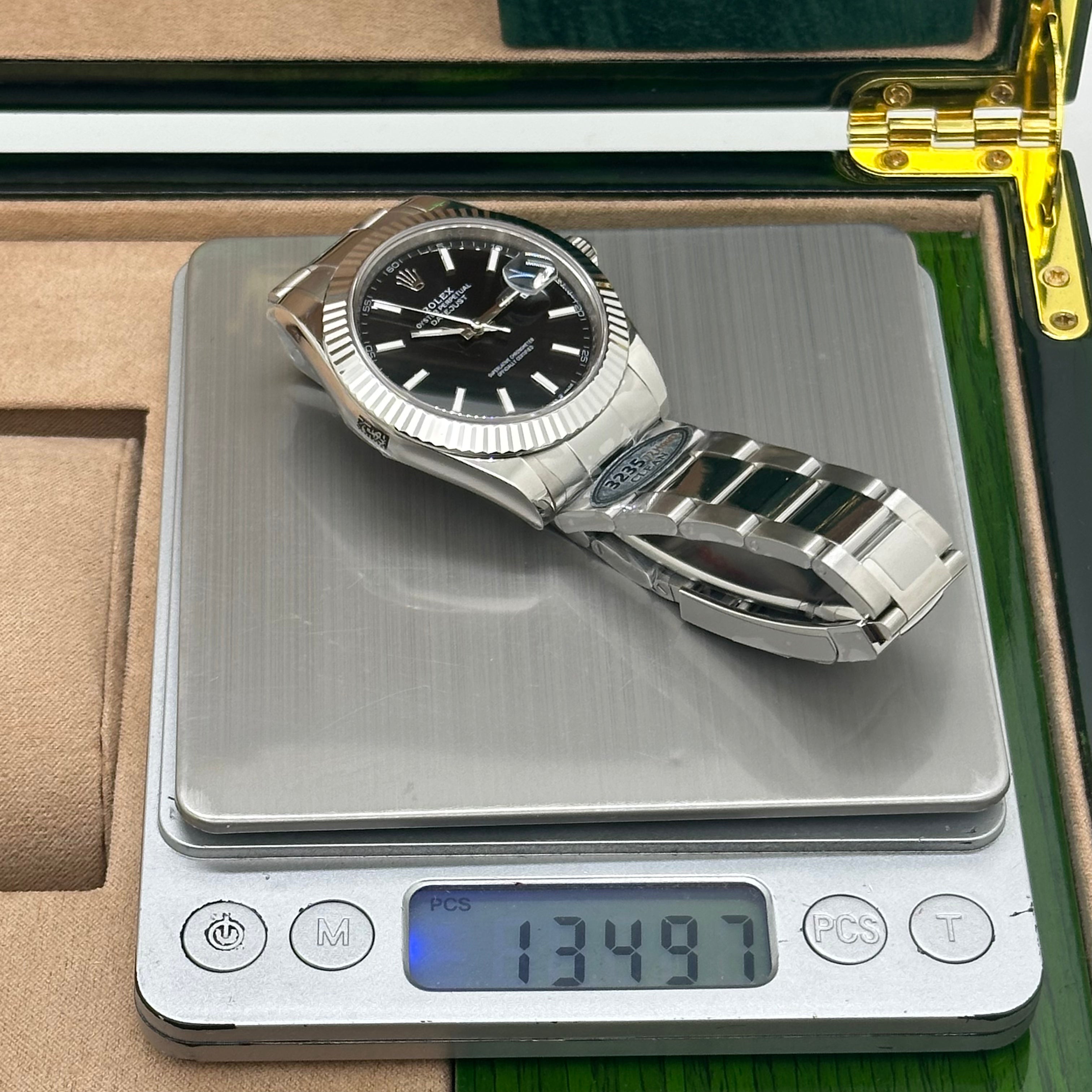 Rolex Datejust 41mm Black Dial Fluted Bezel – Swiss Super Clone 1:1