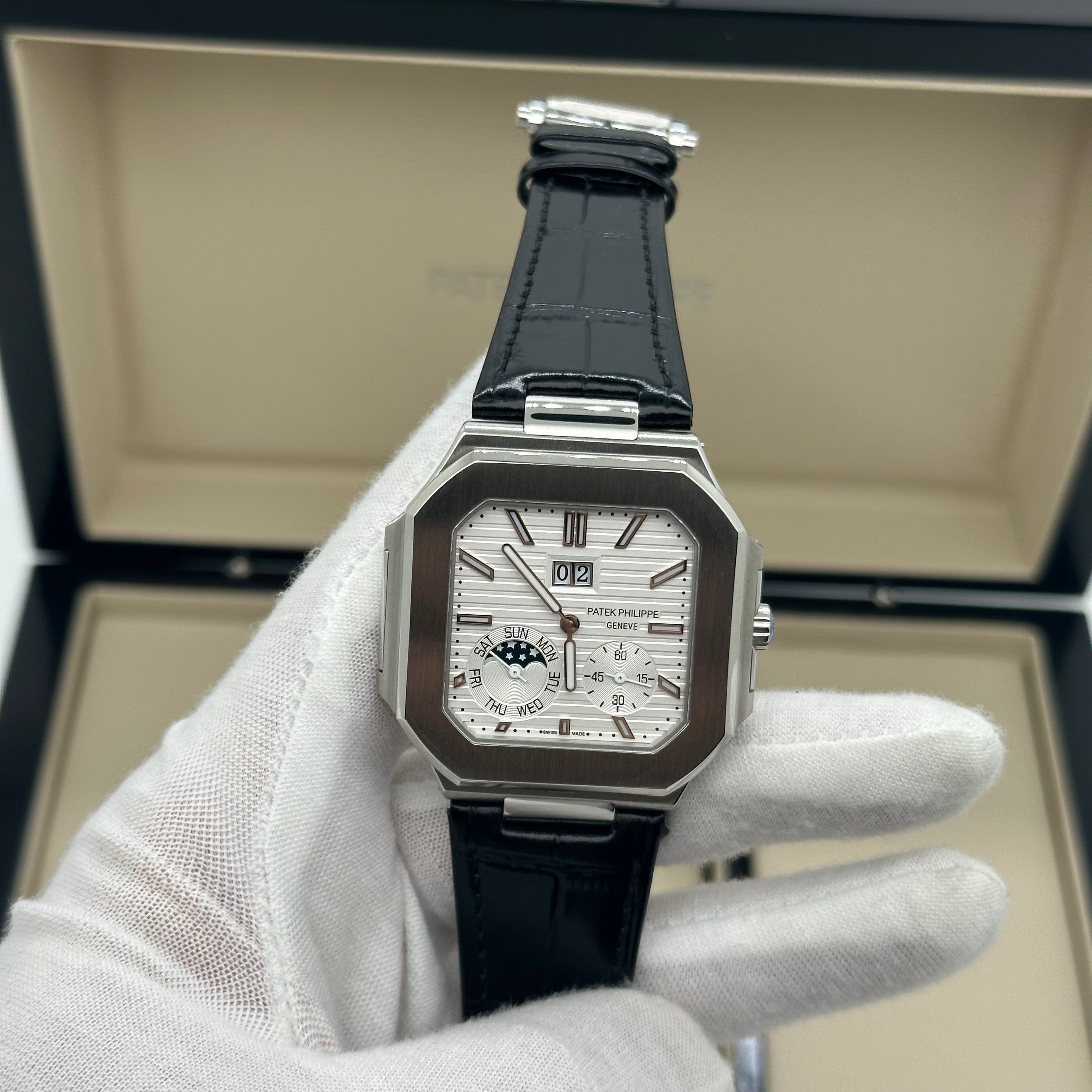 Audemars Piguet Royal Oak Perpetual Calendar – Black Ceramic – 41mm – Swiss Super Clone