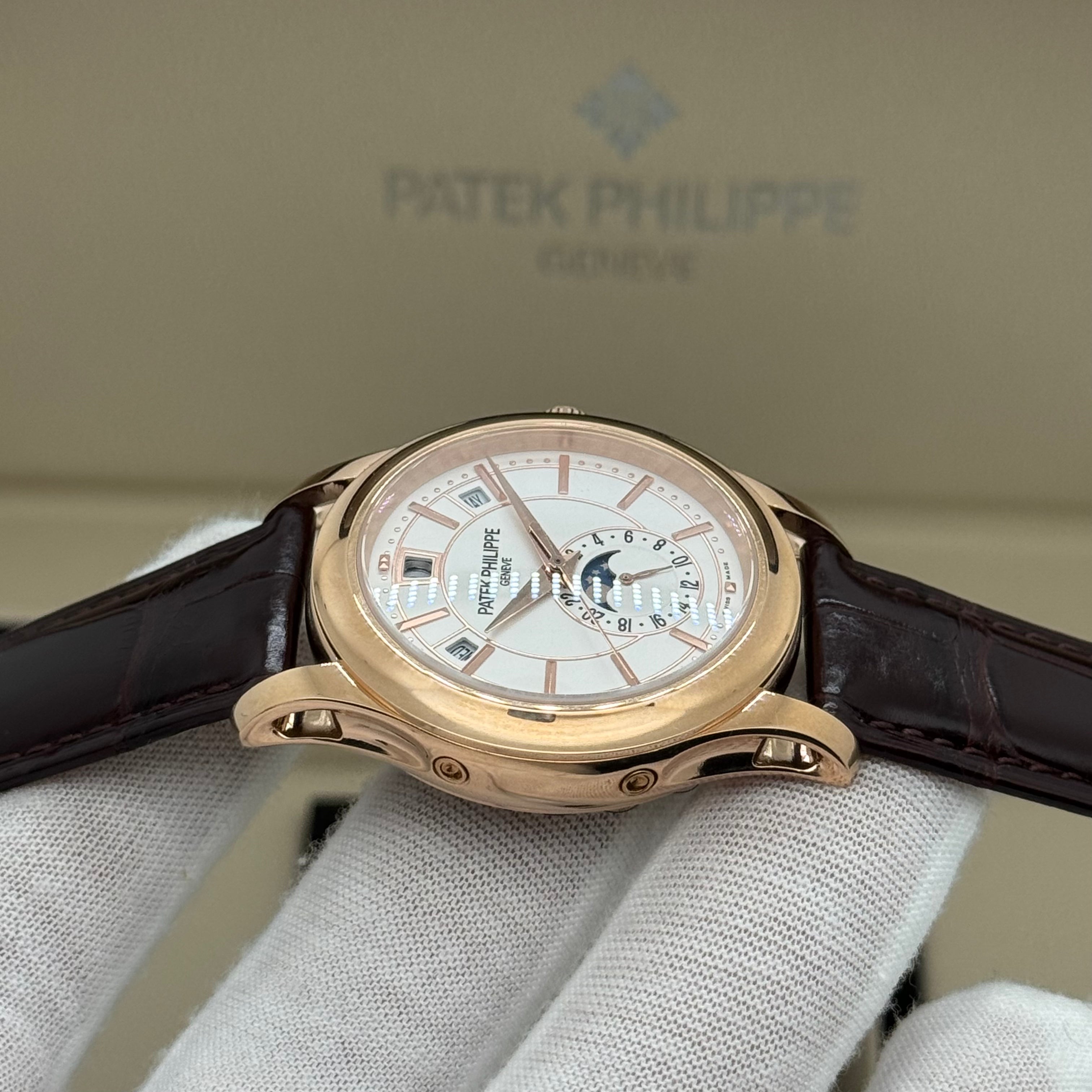 Patek Philippe Annual Calendar – Rose Gold – White Dial – Leather Strap – Swiss Super Clone