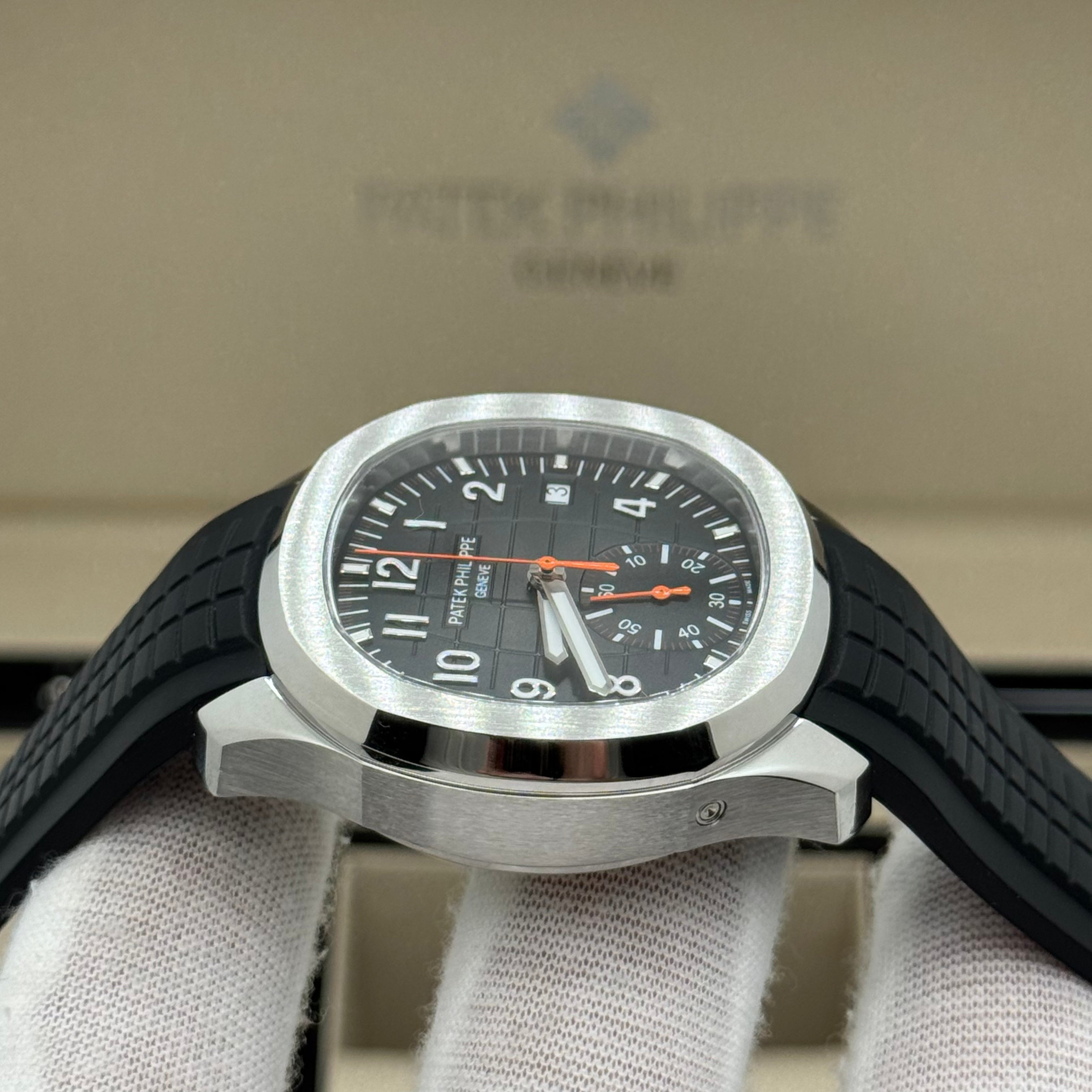 Patek Philippe Aquanaut Chronograph Blue Dial – Swiss Super Clone 1:1