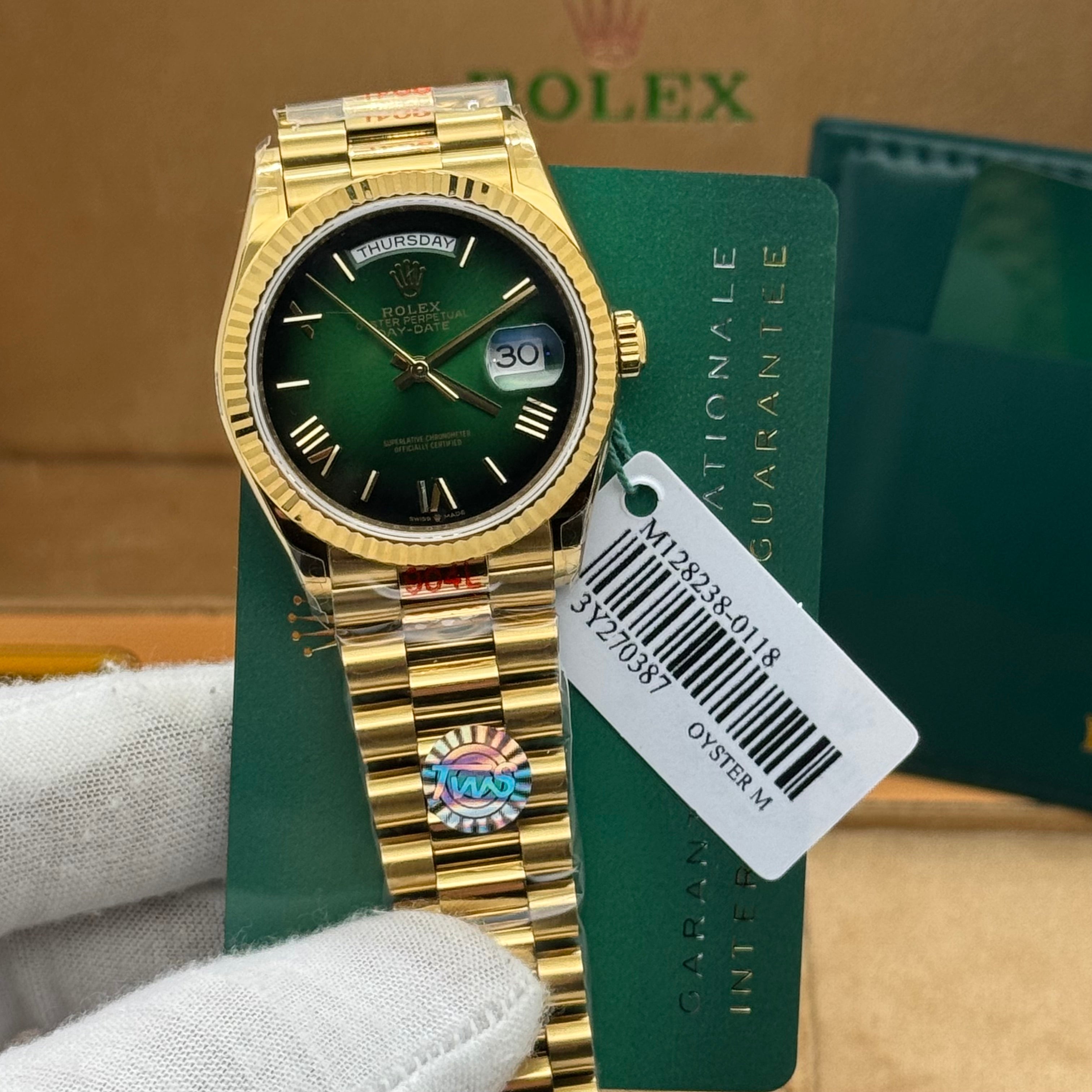 Rolex Day-Date Gold Green Dial 36MM – Fluted Bezel | Swiss Super Clone