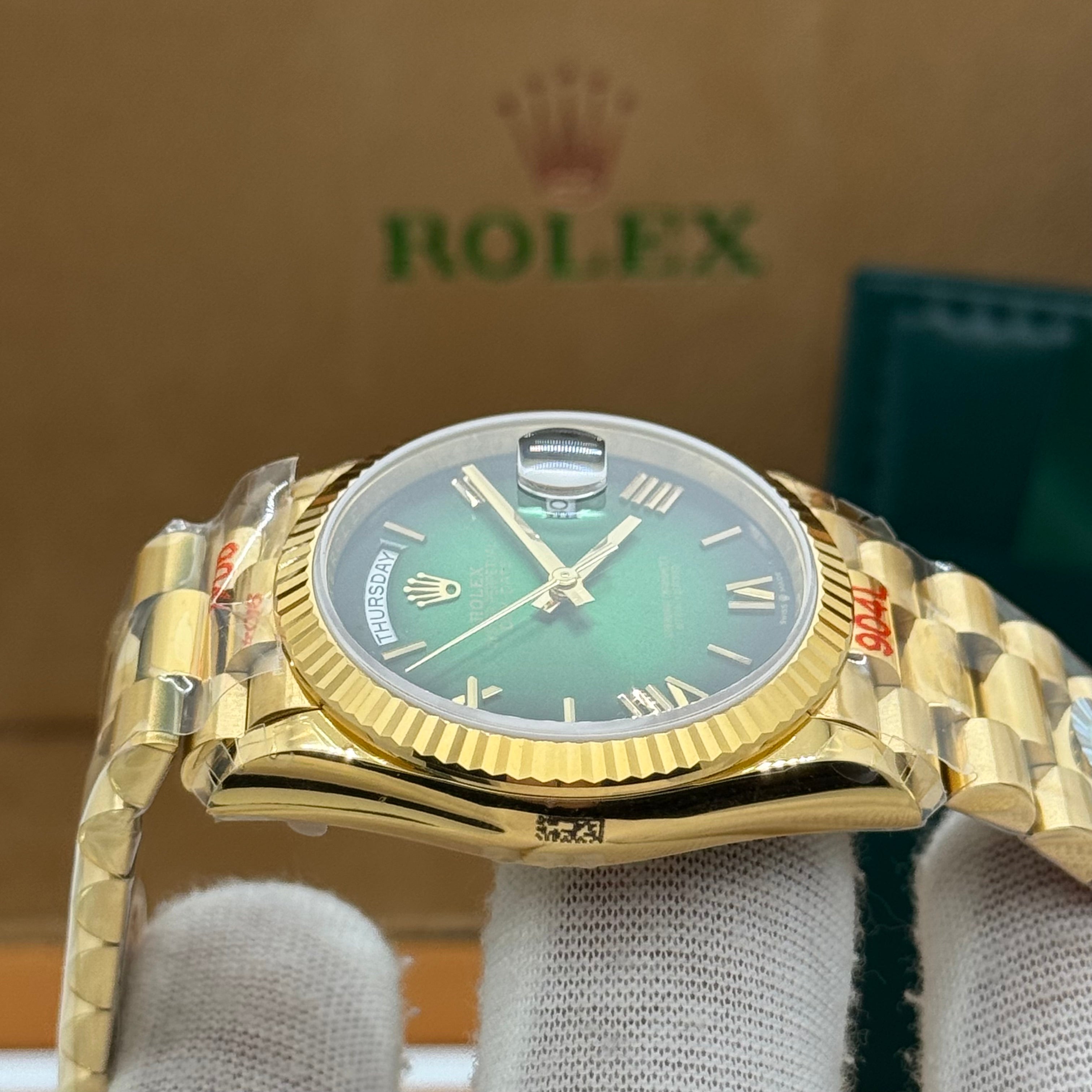 Rolex Day-Date Gold Green Dial 36MM – Fluted Bezel | Swiss Super Clone