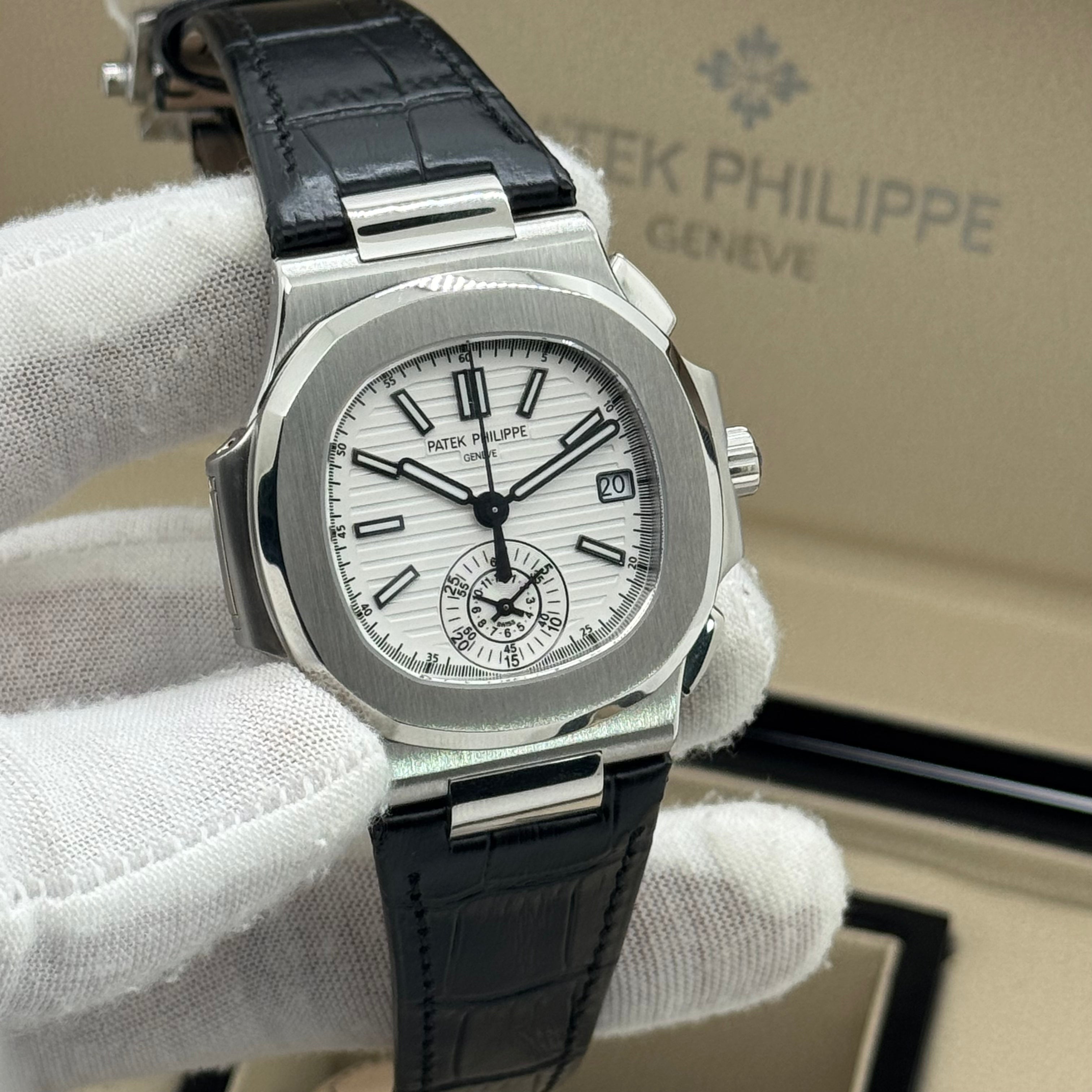 Patek Phillipe Nautilus-Inspired Automatic Watch – Swiss Super Clone – White Dial (Leather Strap)