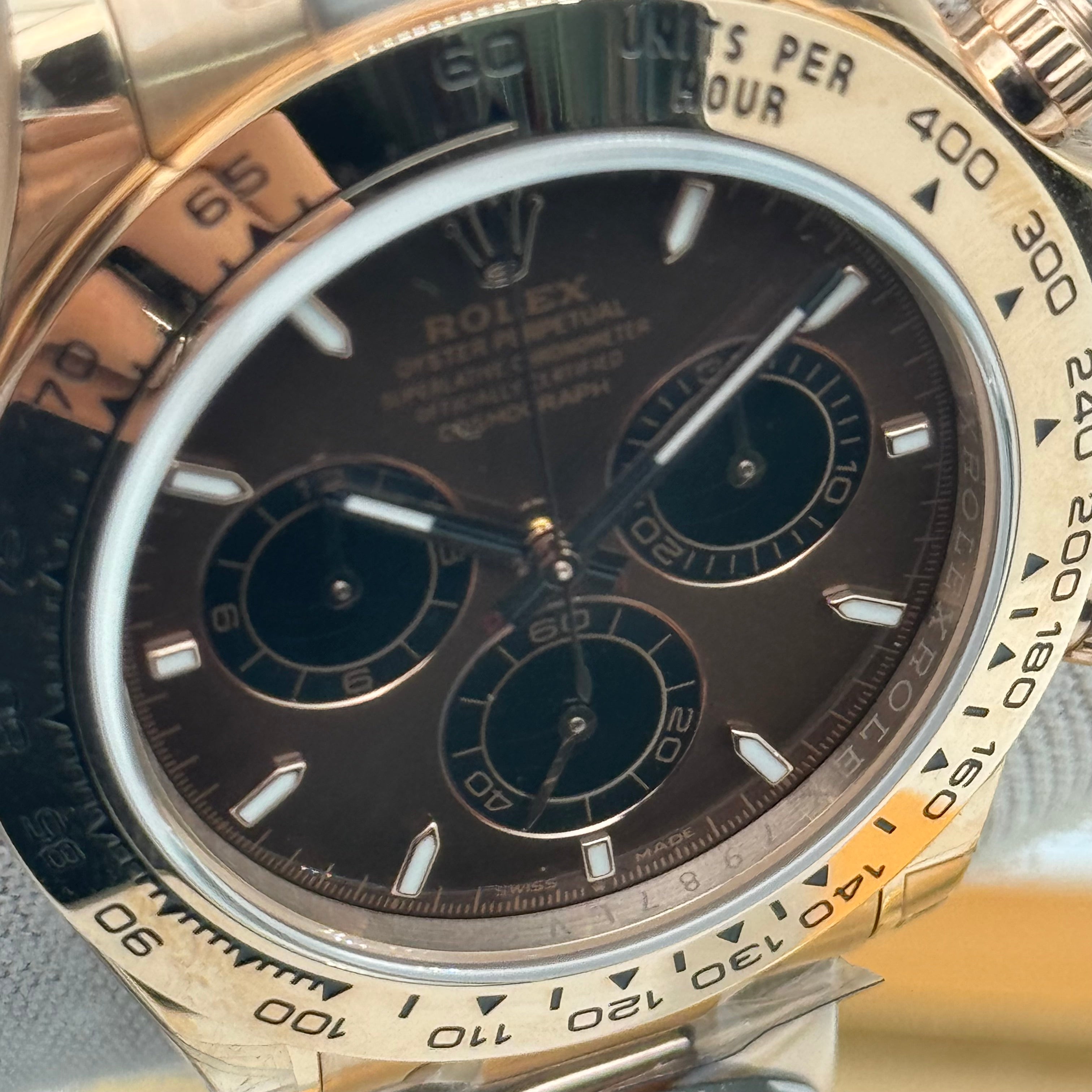 Rolex Daytona Luxury Chronograph Watch – Chocolate Dial – 2025 Edition - 7987LV66