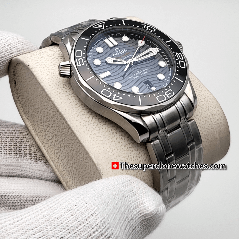 Omega Seamaster Diver 300M Steel On Steel Black Dial Exact 1:1 Super Clone 8800 Swiss Movement Replica Watch