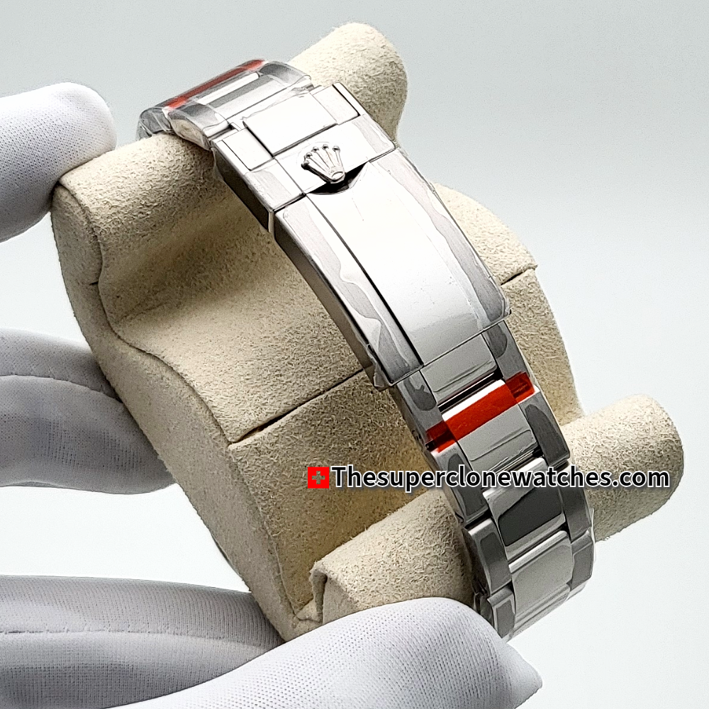 Rolex Cosmograph Daytona Black Dial Exact 1:1 Super Clone 4131 Swiss Movement Replica Watch Ref-126500LN