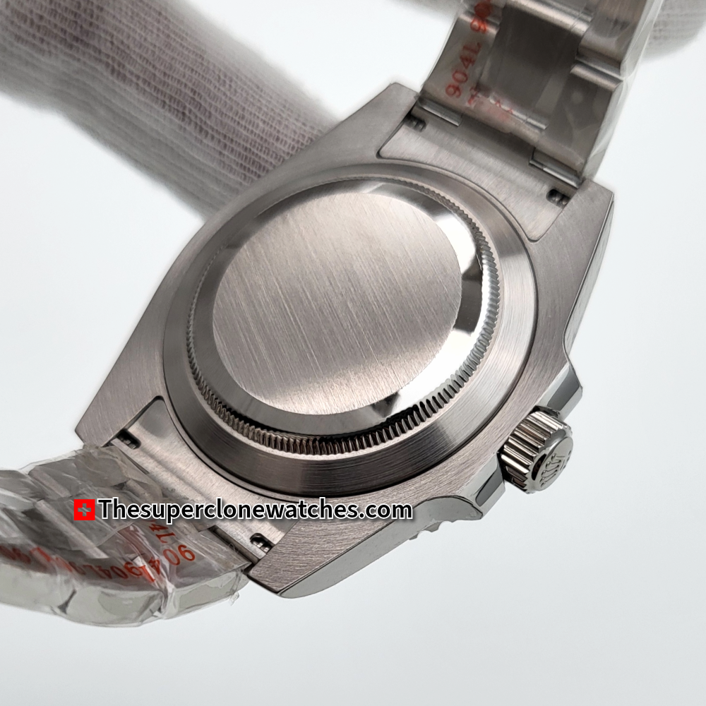 Rolex Submariner Hulk Date Green Dial Exact 1:1 Super Clone 3135 Swiss Movement Replica Watch Ref-116610LV