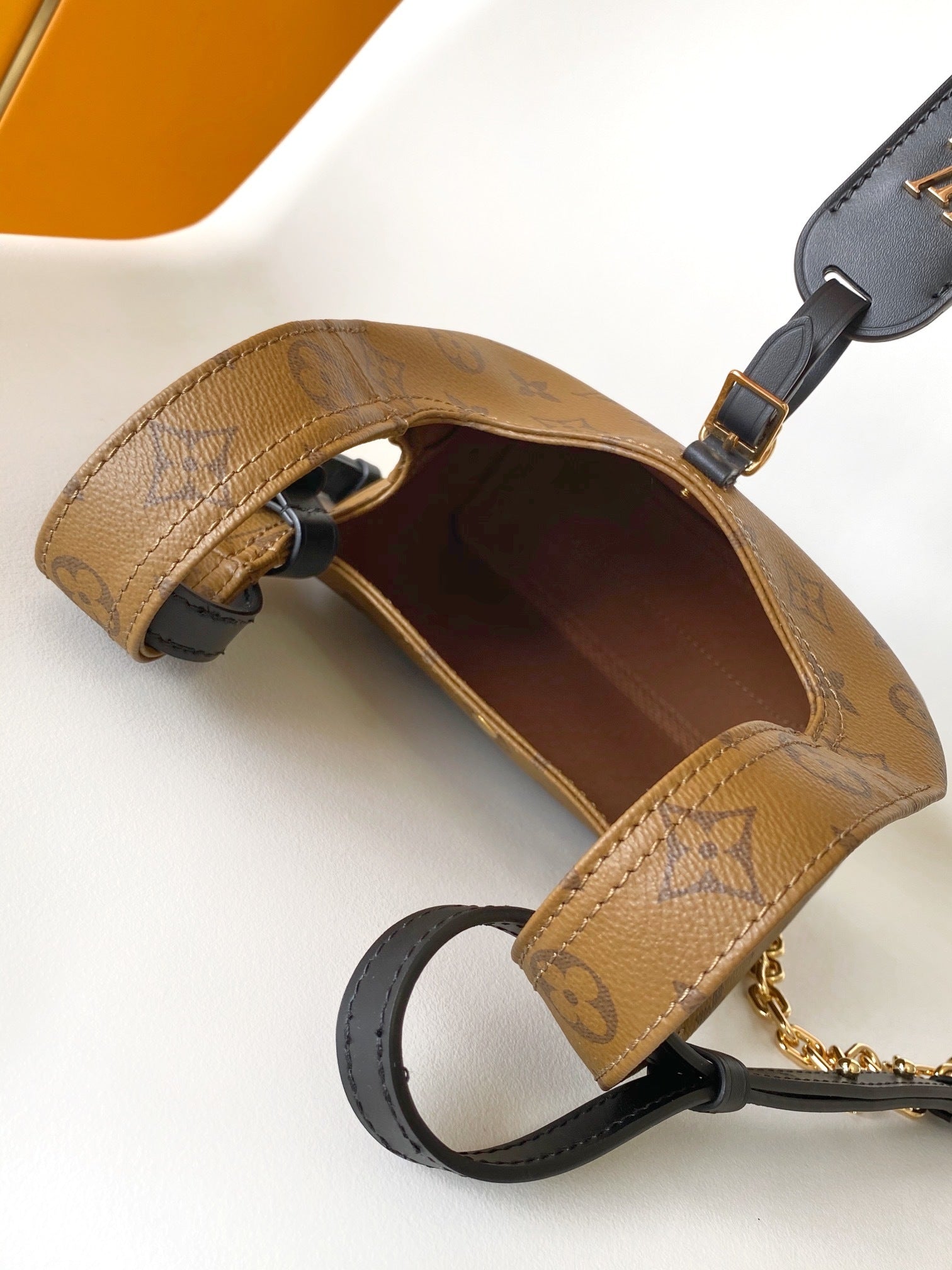 1:1 Replica LV Handbag crossbody bag