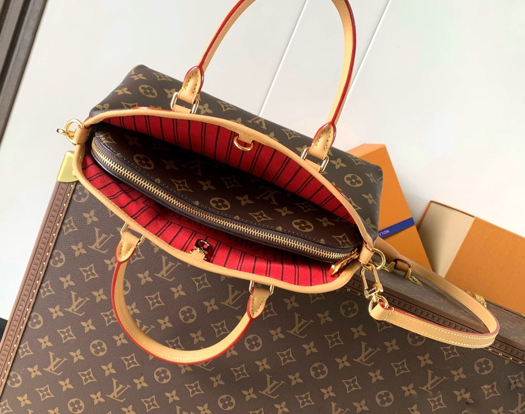 1:1 Replica LV shell bag