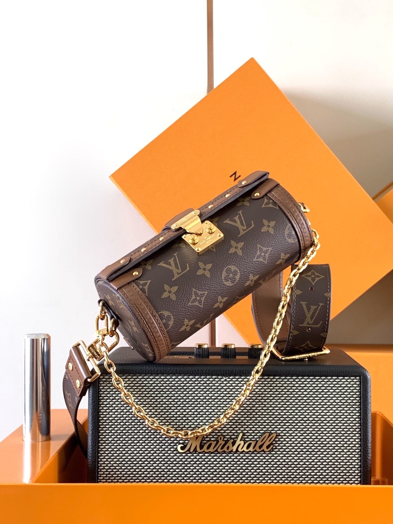 1:1 Replica LV crossbody bag