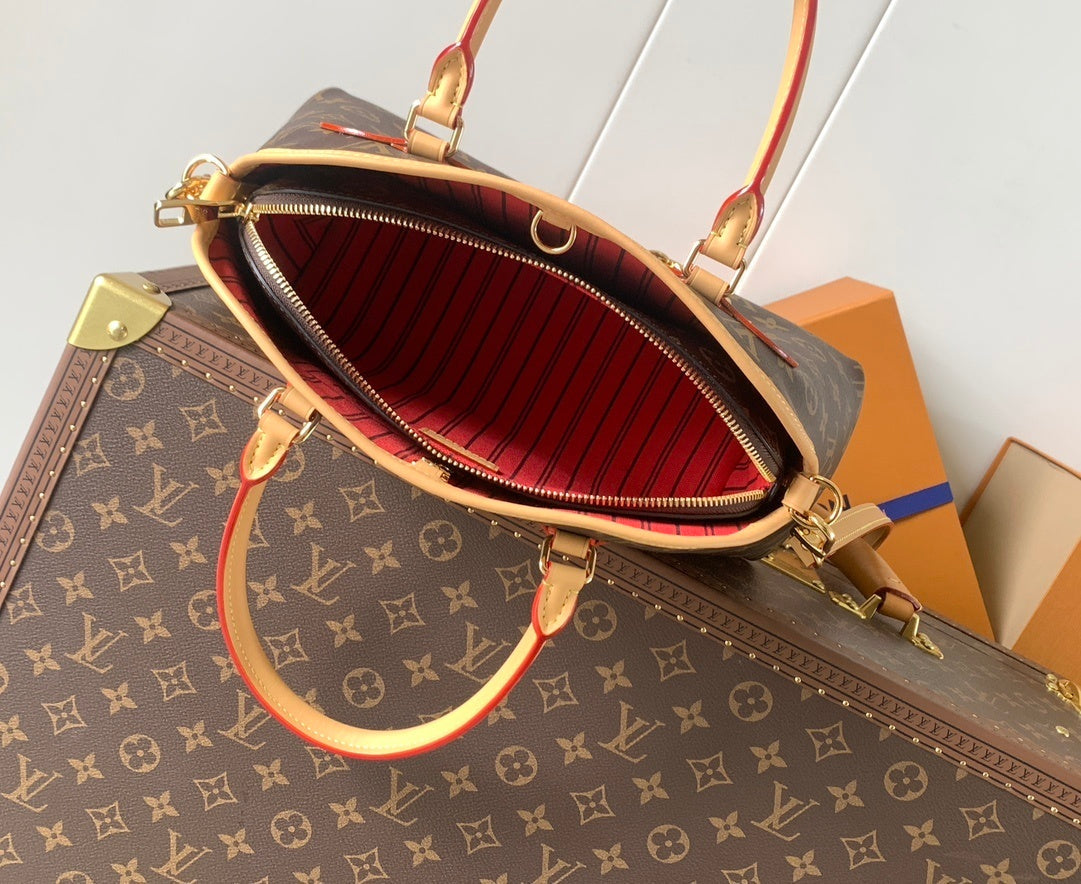 1:1 Replica LV shell bag