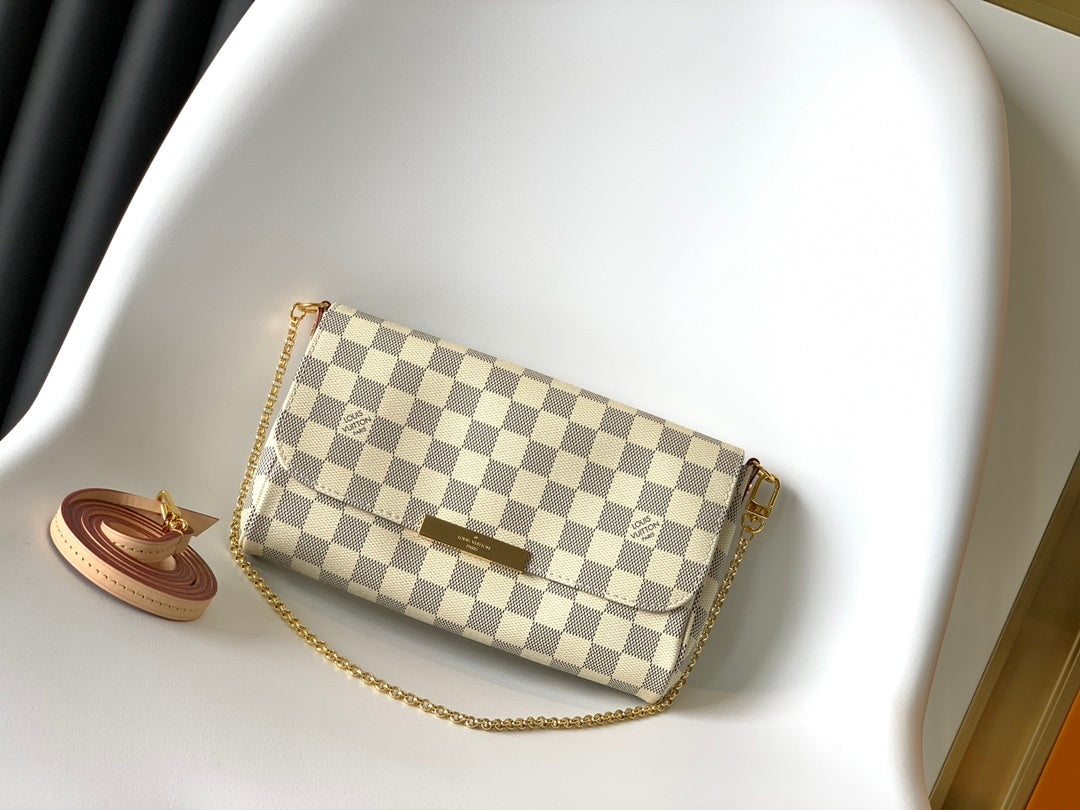 1:1 Replica LV crossbody bag