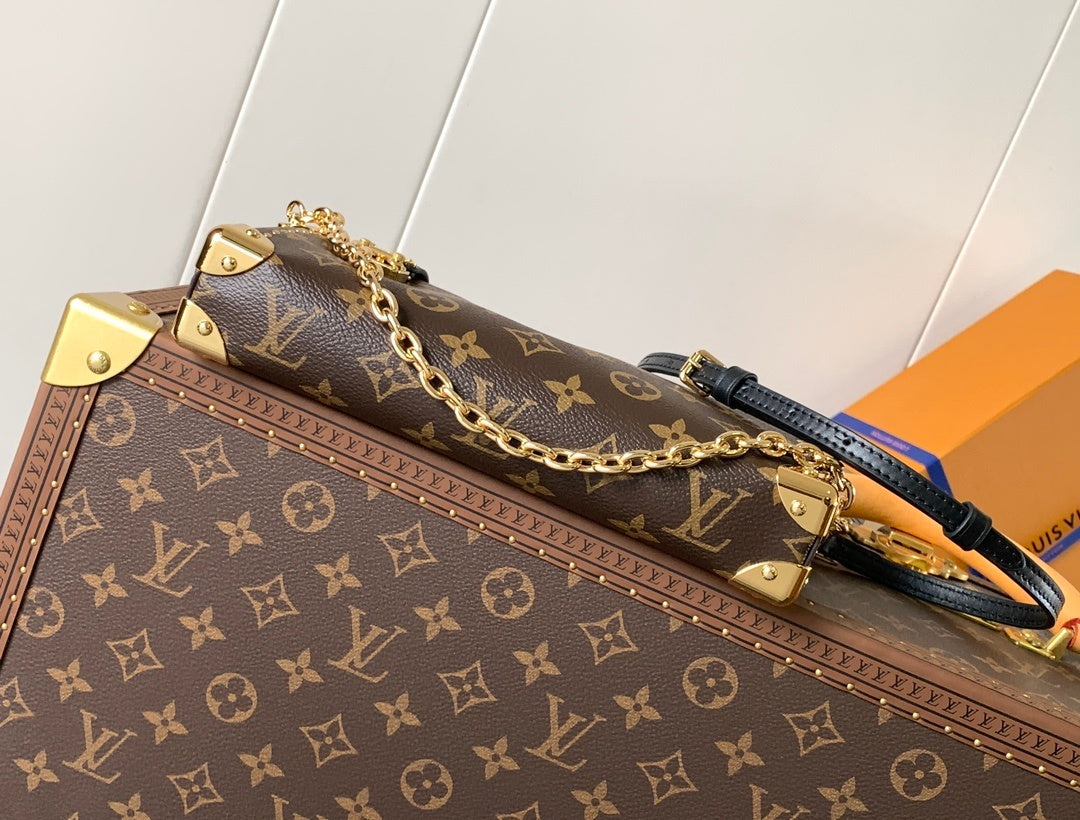 1:1 Replica LV chain bag